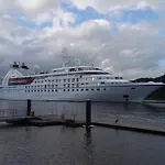Marina 4* Waterford