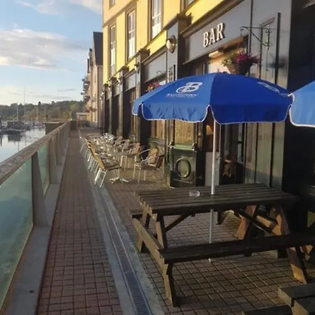 Marina Hotel 4*