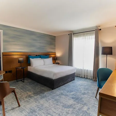 Marina Hotel