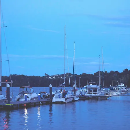 Marina Hotel