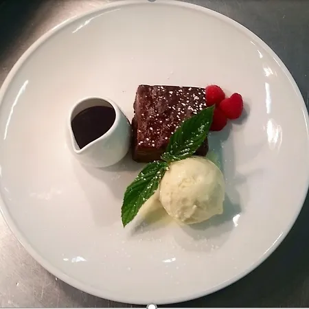 ホテル マリーナ ウォーターフォード