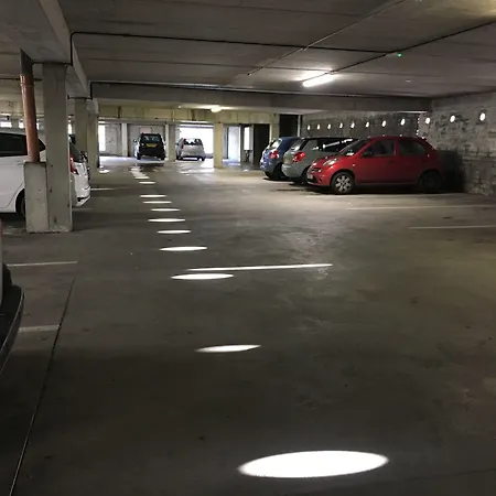 Marina 4*