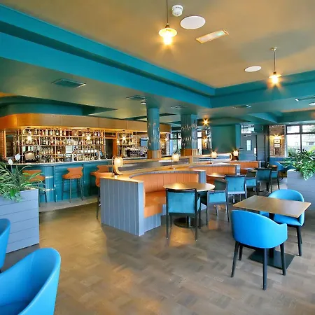 Marina 4* Waterford