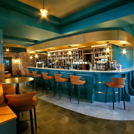 Marina 4* Waterford