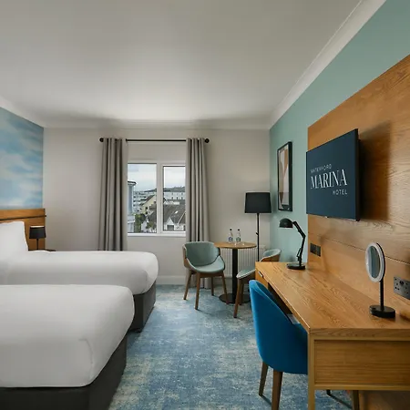 Marina Hotel