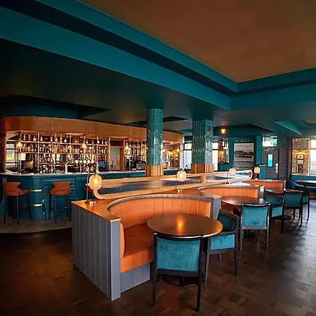 Marina 4* Waterford