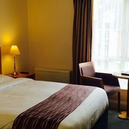 Marina 4* Waterford