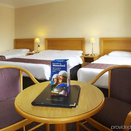 Marina Ξενοδοχείο Γουότερφορντ