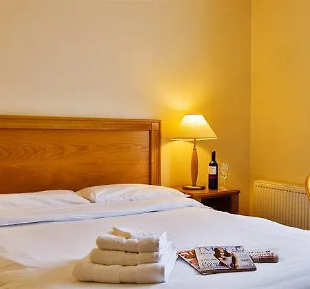 Ξενοδοχείο Marina 4*